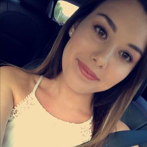 Meet your Posher, Allison